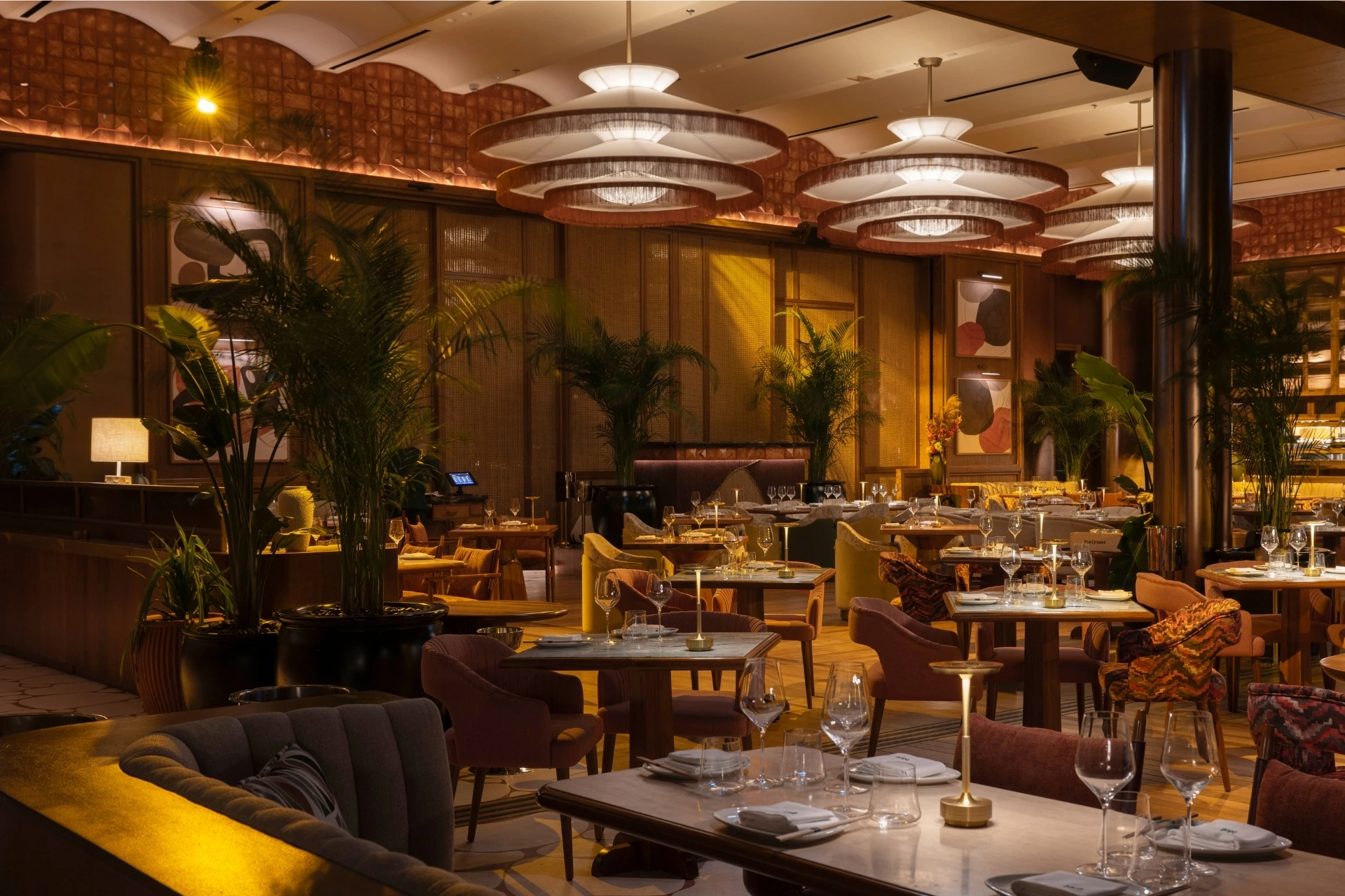 Best Restaurant Party at J1 Dubai.